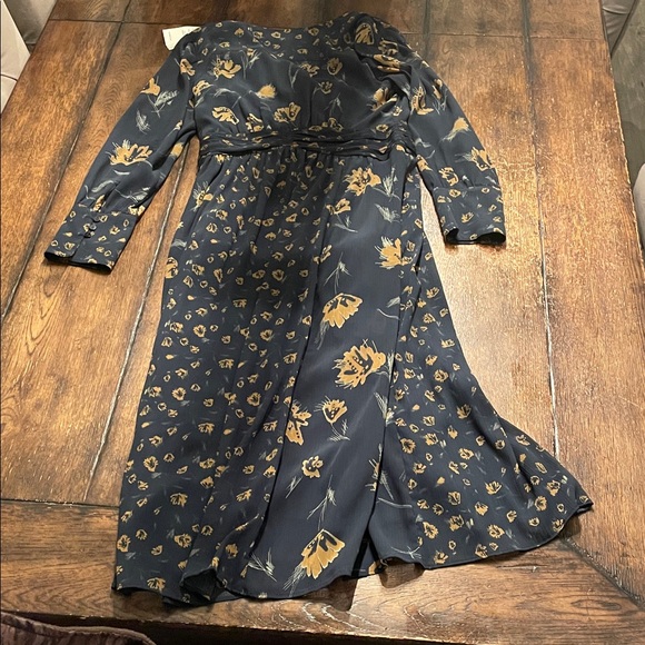 ba&sh Robe Finaya - Picture 4 of 4